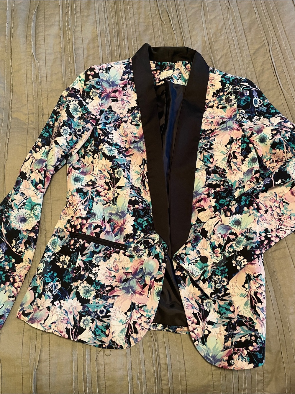 LC Lauren Conrad Floral Blazer in Black, Pink, Blue and Mint